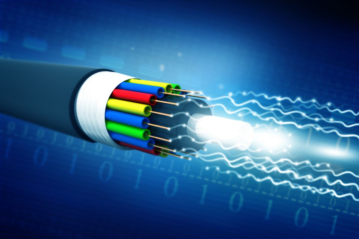 keuntungan internet fiber optic